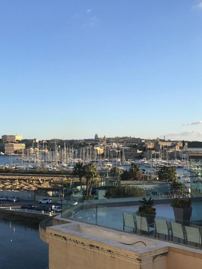 Sir William Strand Lägenhet Gzira Exteriör bild