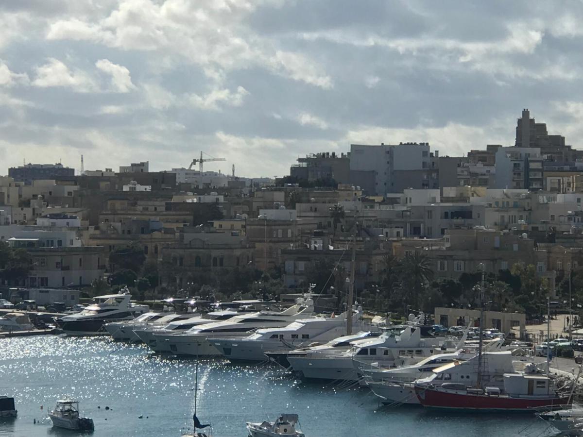 Sir William Strand Lägenhet Gzira Exteriör bild