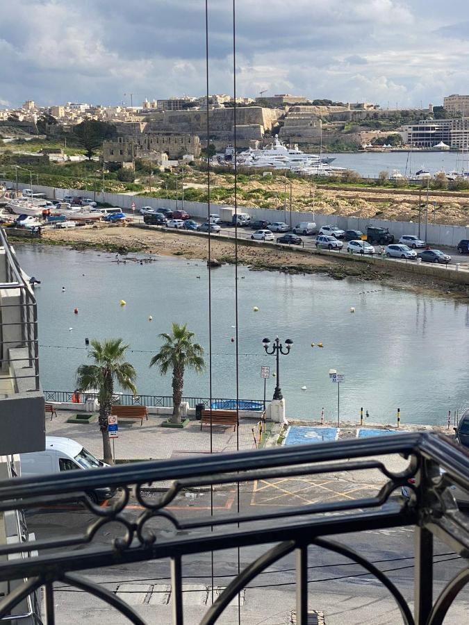 Sir William Strand Lägenhet Gzira Exteriör bild